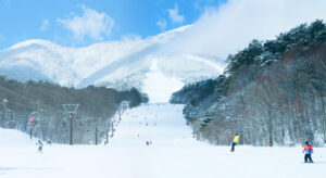 5 Lesser-Known Ski Resorts Near Myoko